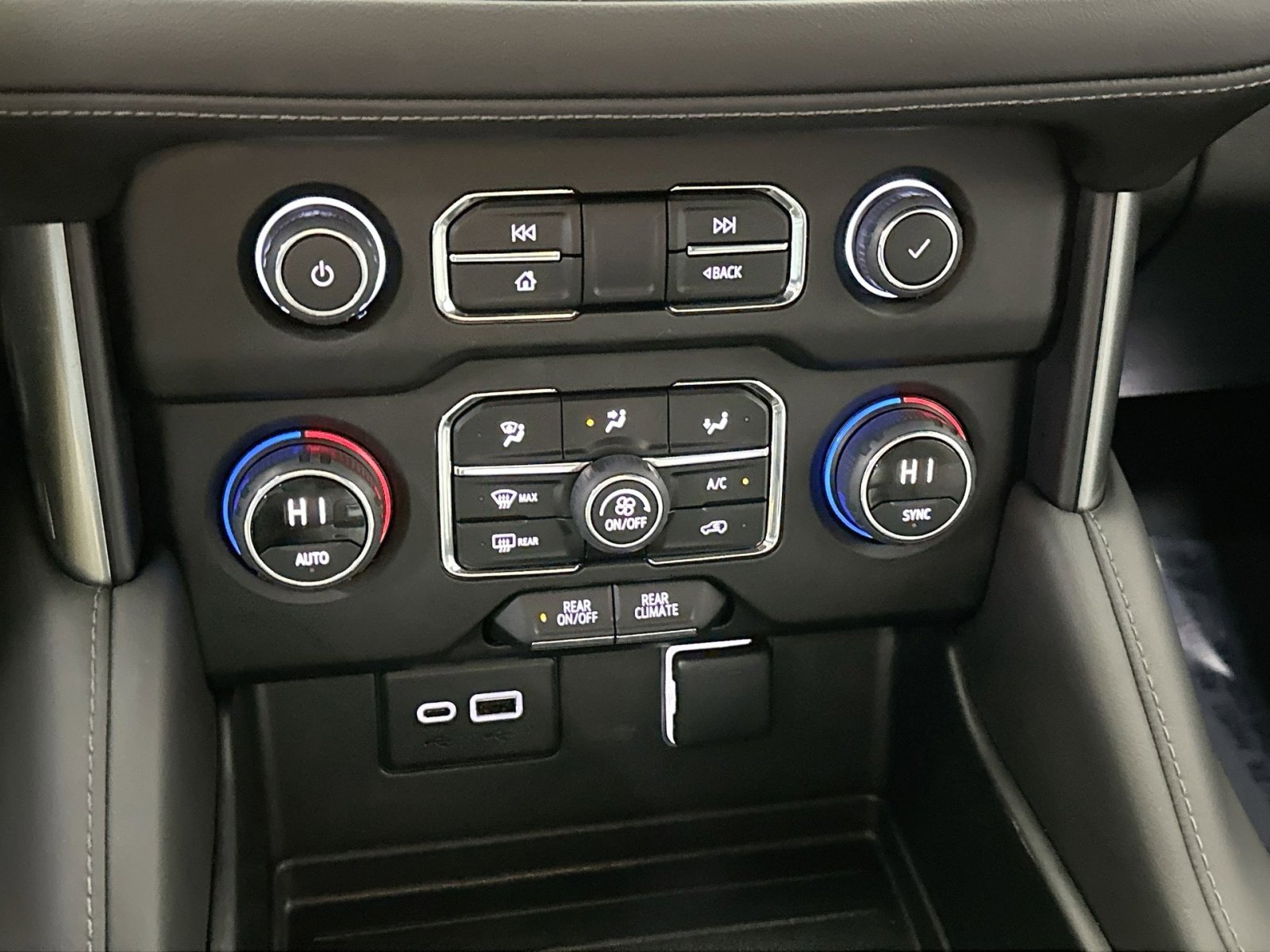 Used 2022 Chevrolet Tahoe LS image 26