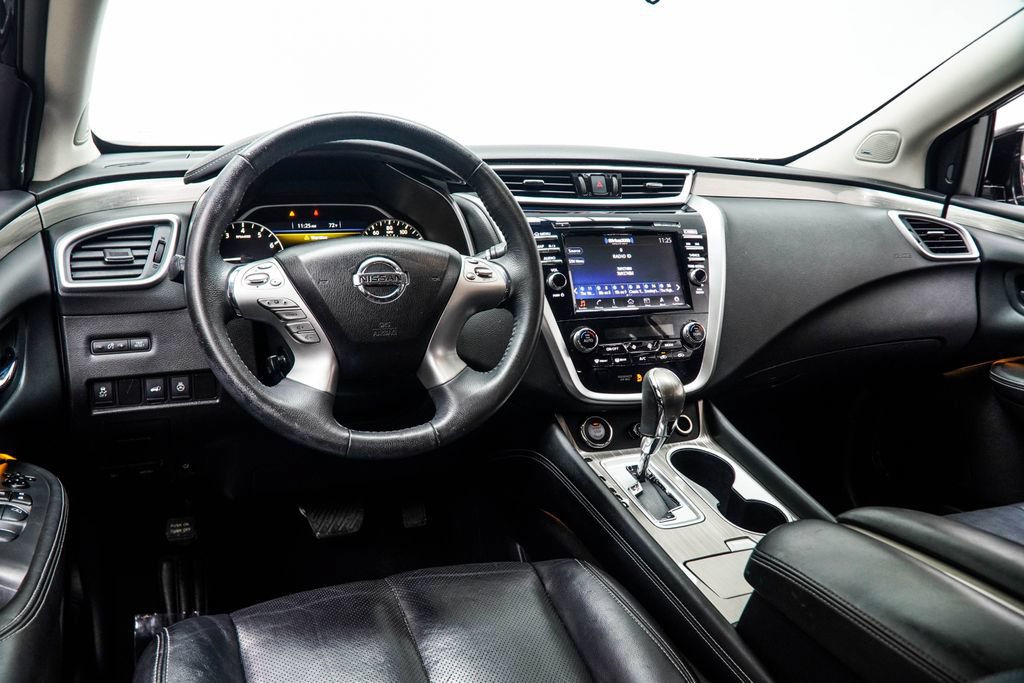 Used 2015 Nissan Murano Platinum w/ Cargo Package w/Cover FWD image 16