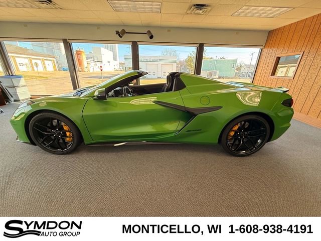 New 2026 Chevrolet Corvette Z06 w/ Stealth Interior Trim Package image 7