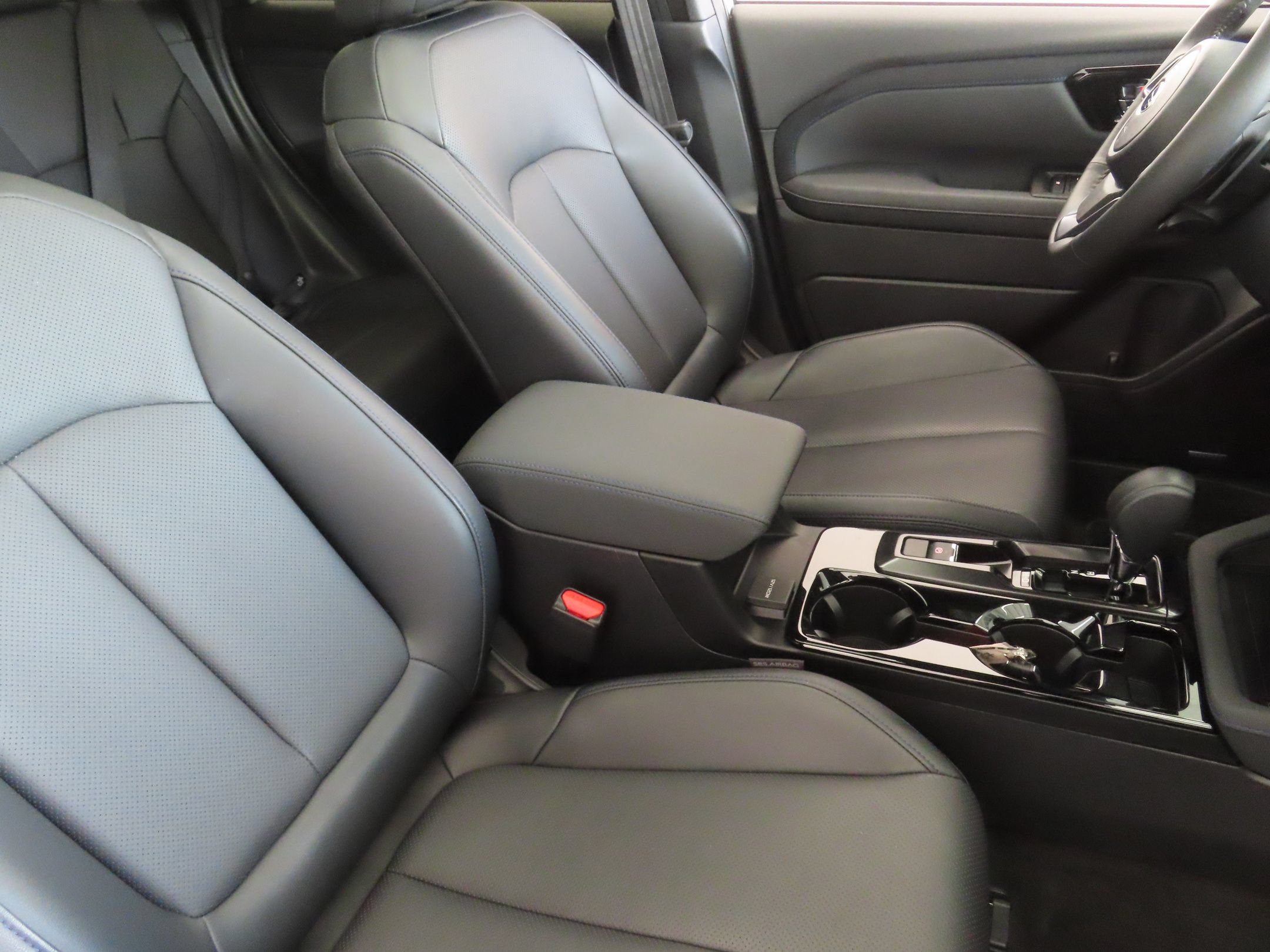 Used 2026 Subaru Forester Limited AWD/4WD image 27