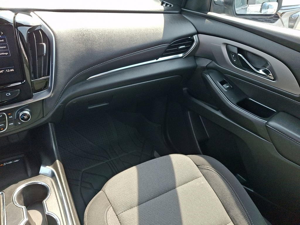 Used 2023 Chevrolet Traverse LT w/ LPO, Floor Liner Package AWD/4WD image 17