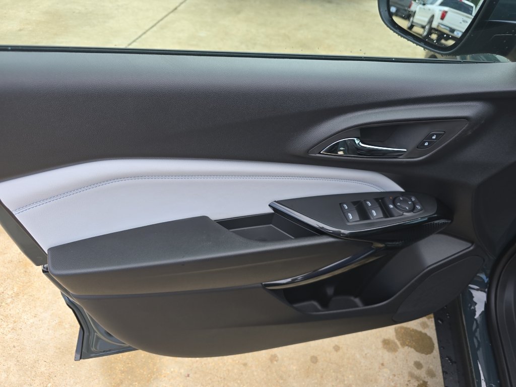 New 2026 Chevrolet Trax LT w/ Driver Confidence Package FWD image 18