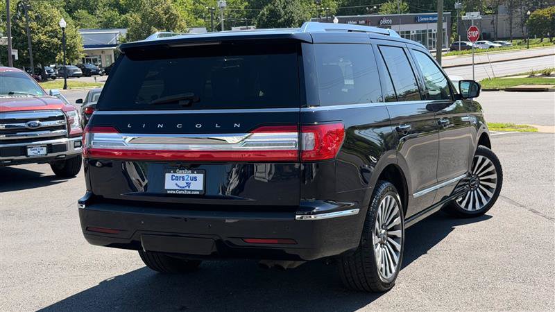 Used 2021 Lincoln Navigator Reserve w/ Luxury Package AWD/4WD image 6