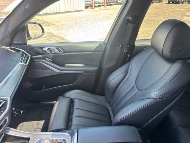 Used 2022 BMW X5 xDrive45e w/ Climate Comfort Package AWD/4WD image 47
