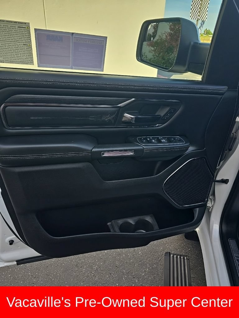 Used 2022 RAM 1500 Limited w/ Body-Colour Bumper Group AWD/4WD image 11
