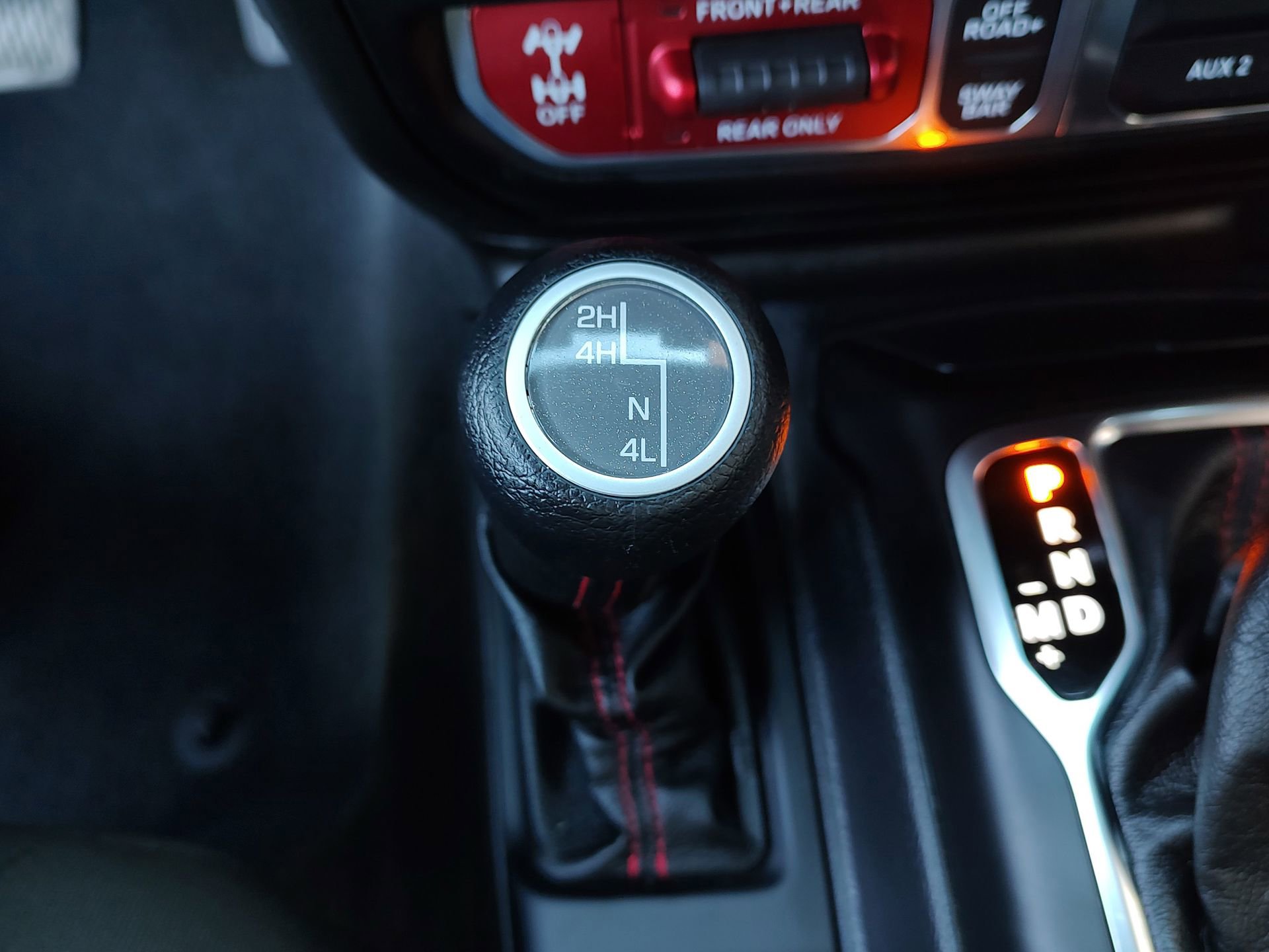 Used 2021 Jeep Gladiator Rubicon image 12