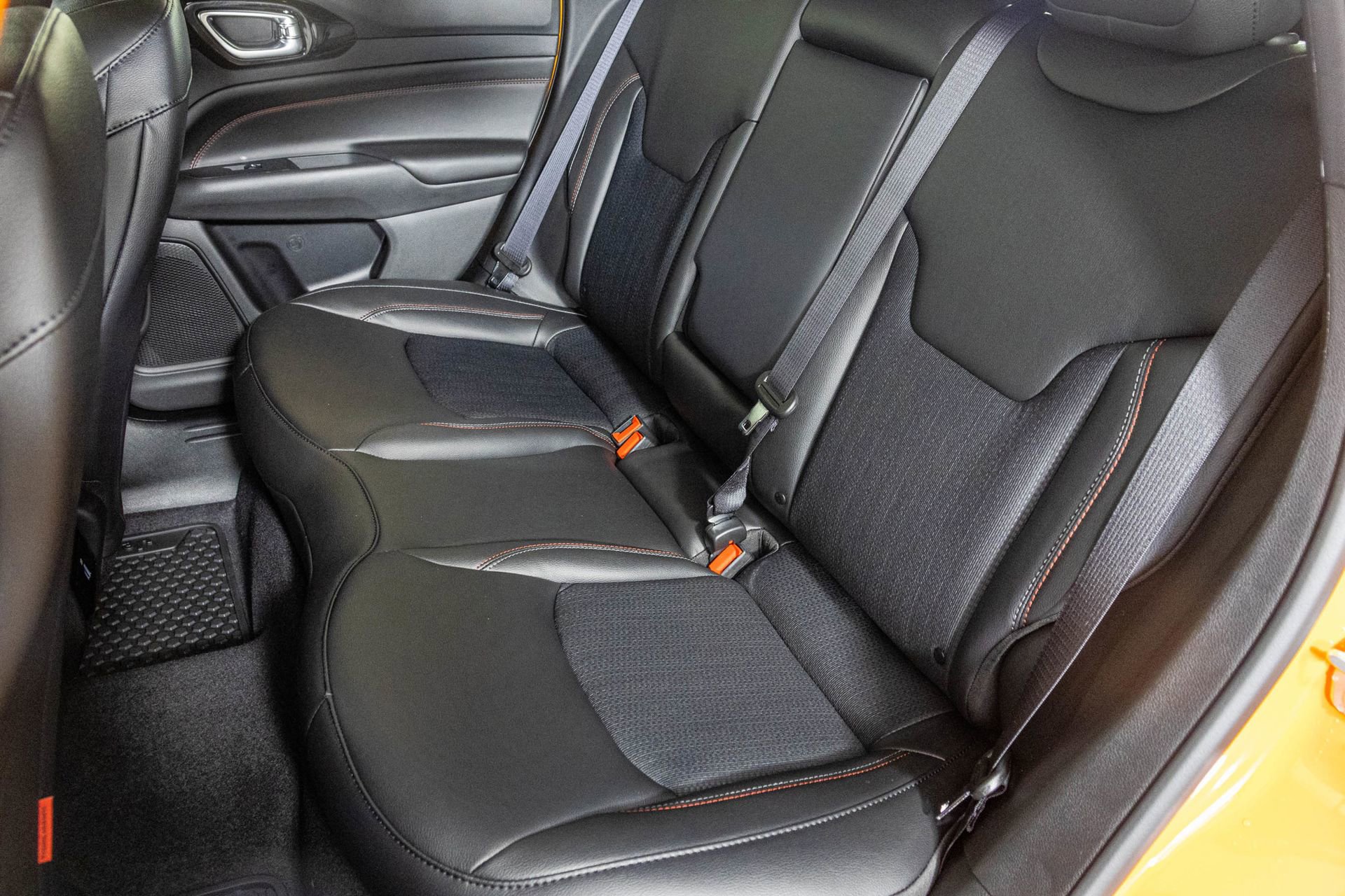 New 2026 Jeep Compass Trailhawk image 36