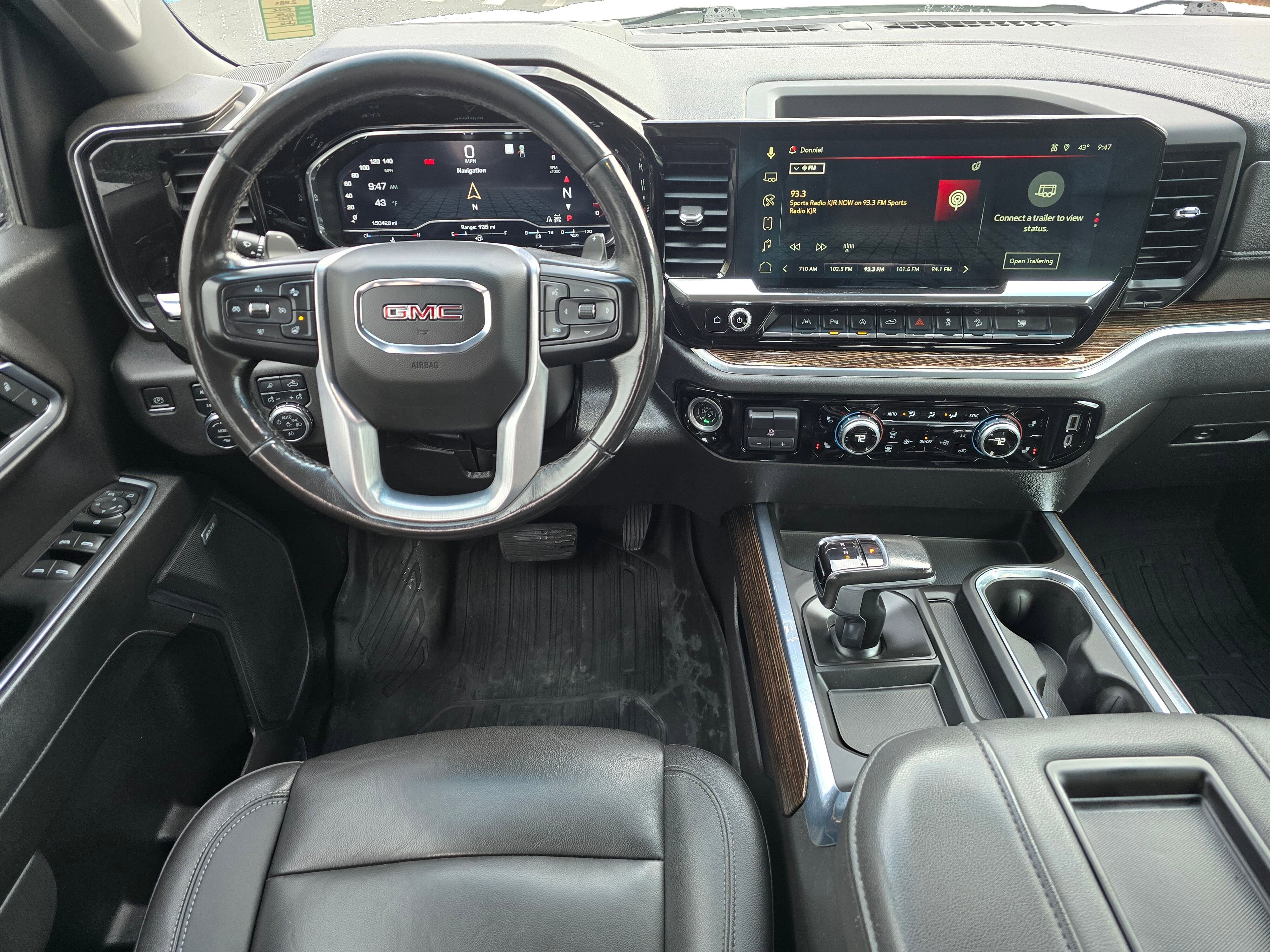 Used 2022 GMC Sierra 1500 Elevation w/ Elevation Premium Package AWD/4WD image 15