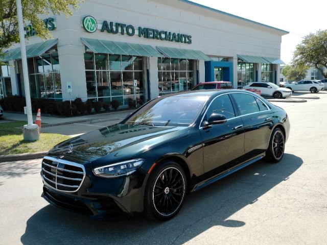 Used 2022 Mercedes-Benz S 580 4MATIC Sedan image 1