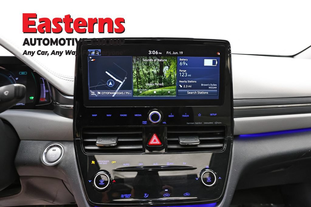 Used 2020 Hyundai Ioniq Limited FWD image 11