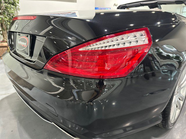 Used 2015 Mercedes-Benz SL 400 w/ Premium I Package image 33