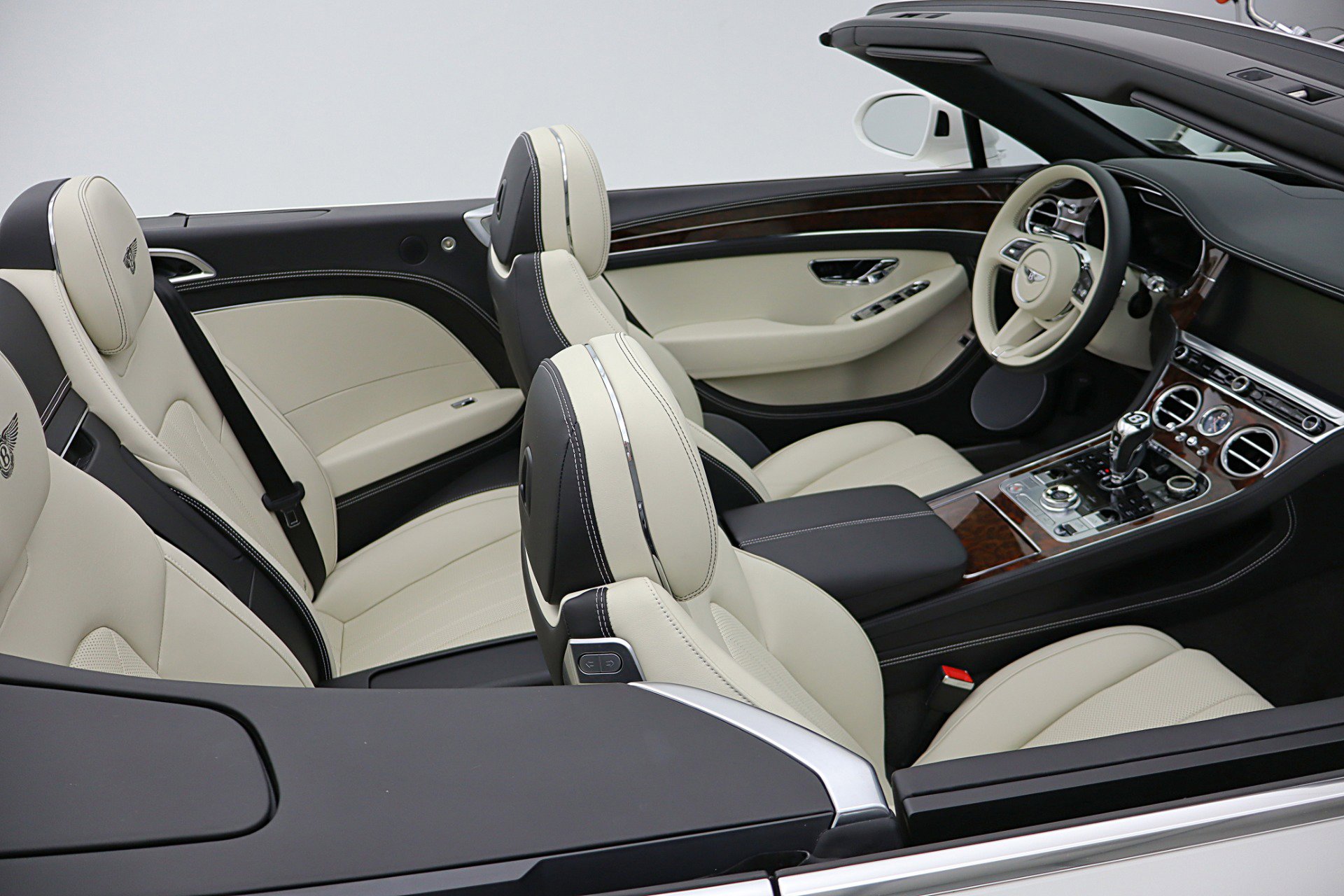Certified 2021 Bentley Continental GT AWD/4WD image 46