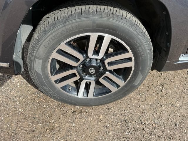 Used 2016 Toyota 4Runner Limited AWD/4WD image 10