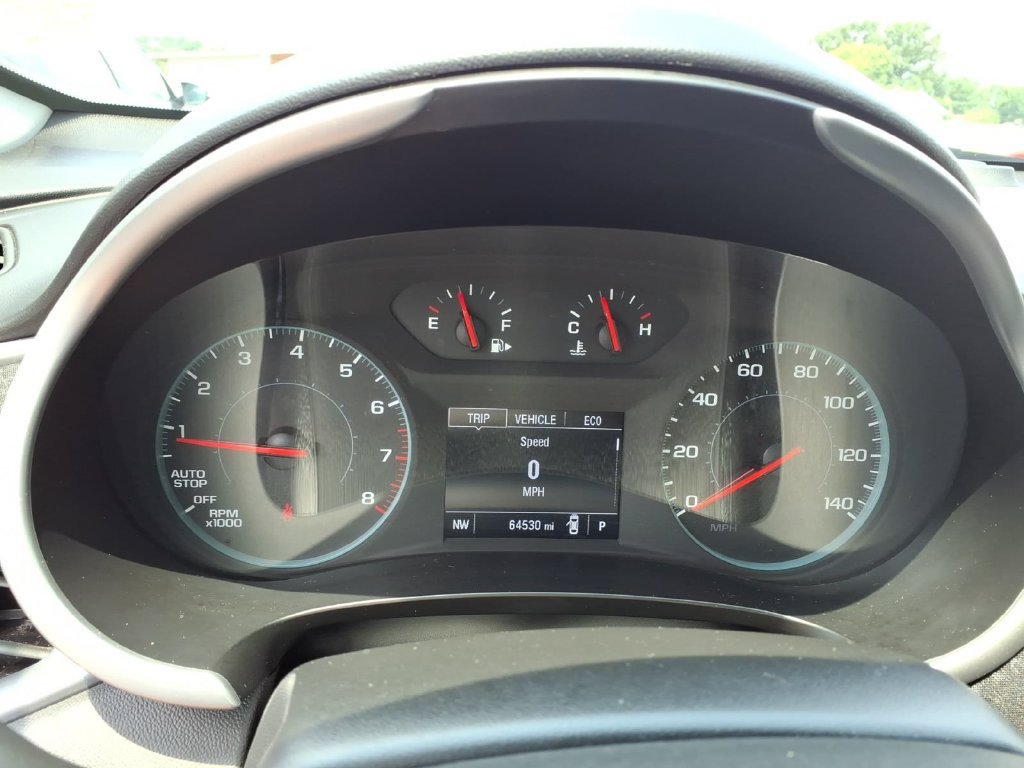 Used 2024 Chevrolet Malibu LT FWD image 8