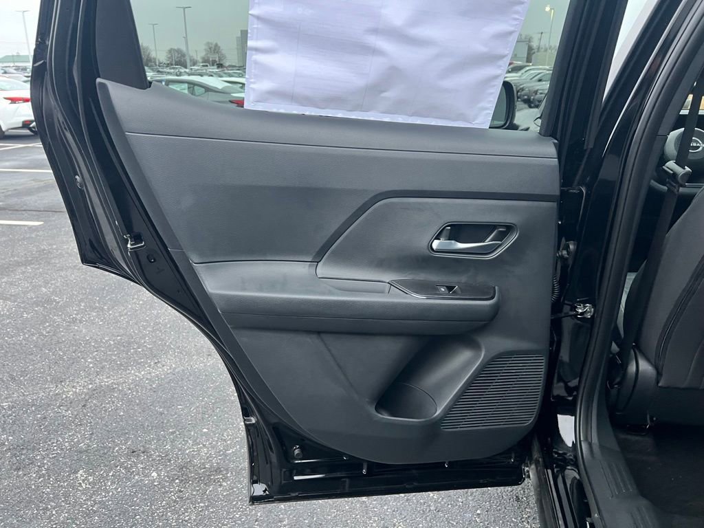 New 2026 Nissan Kicks SV w/ Cold Weather Package image 15