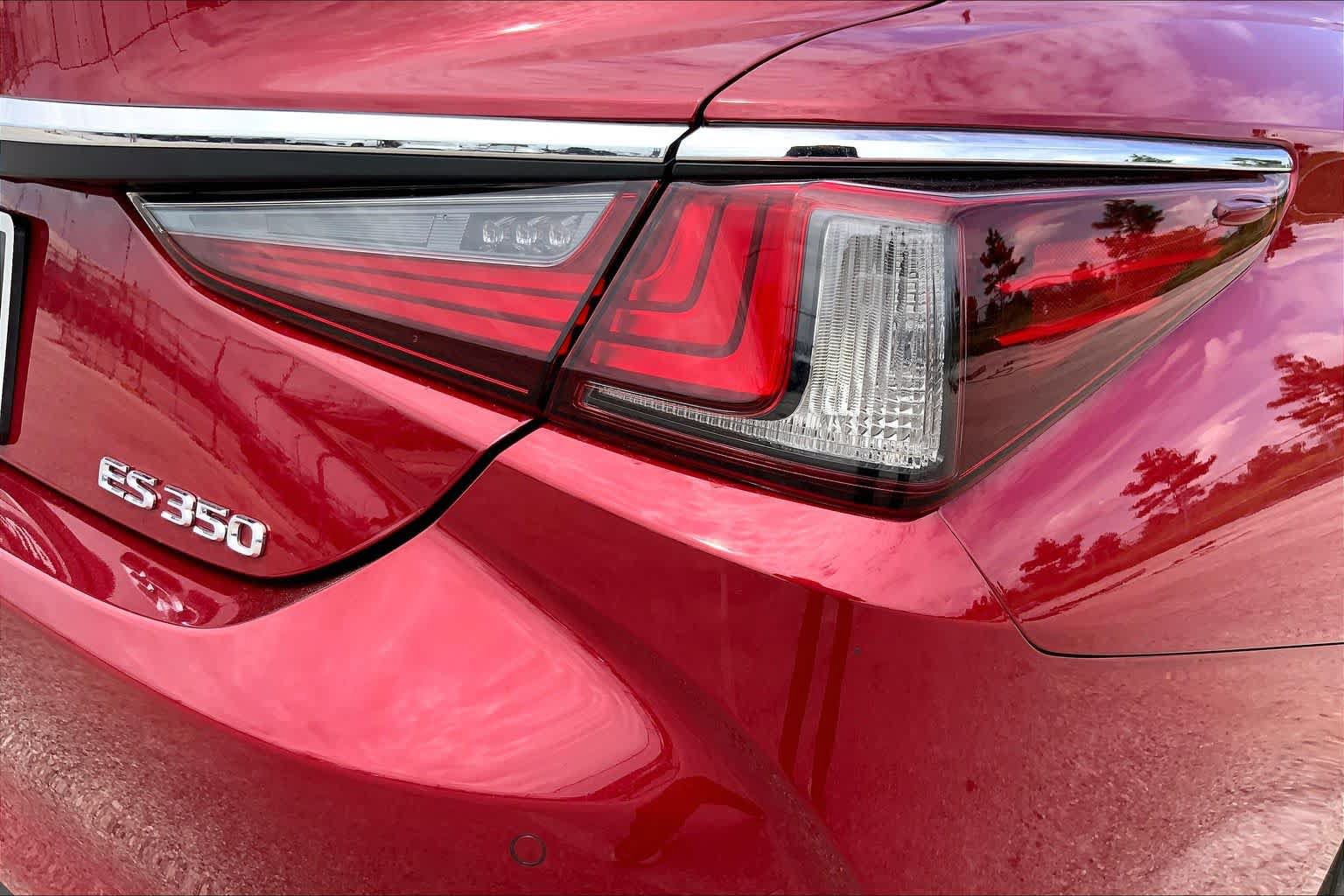 Used 2019 Lexus ES 350 w/ Premium Package FWD image 30
