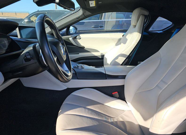 Used 2015 BMW i8 AWD/4WD image 7
