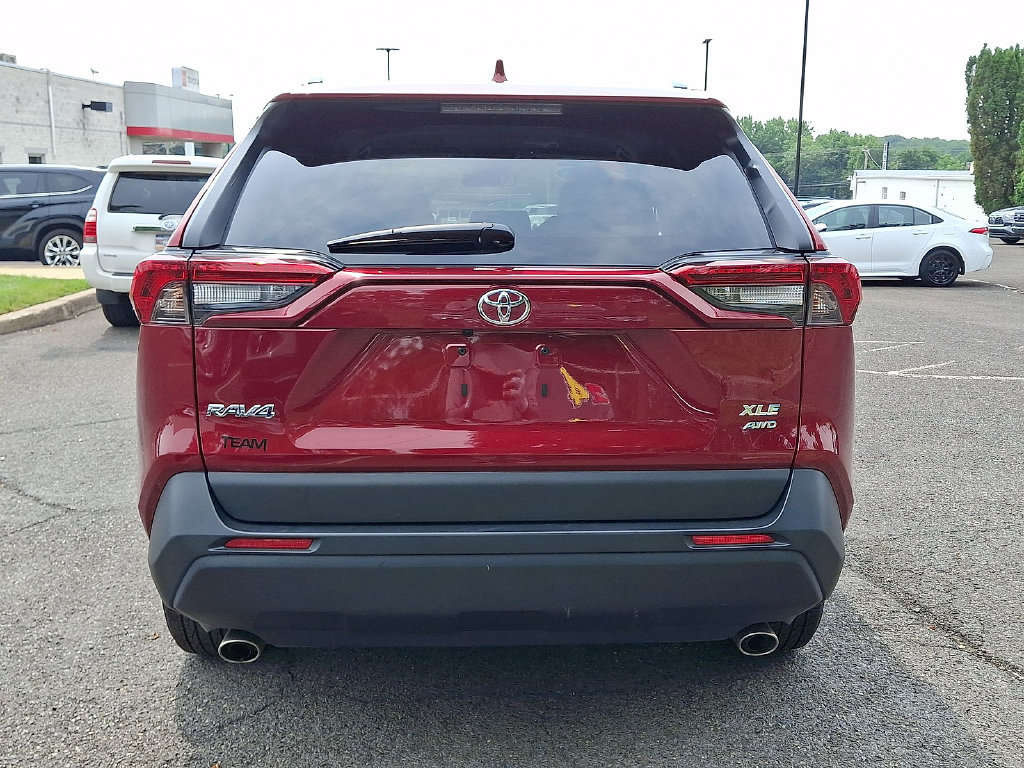 Certified 2025 Toyota RAV4 XLE AWD/4WD image 30