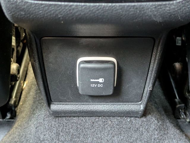 Used 2024 Jeep Compass Limited image 16