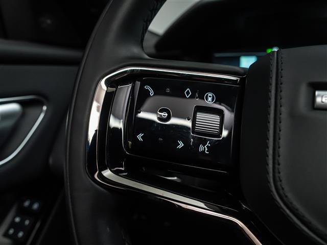 Used 2026 Land Rover Range Rover Velar Dynamic SE AWD/4WD image 19