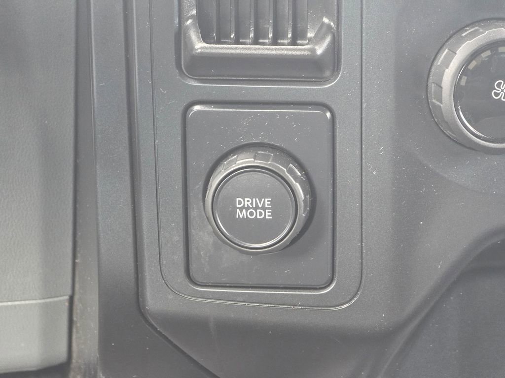 Used 2021 Ford F150 XL w/ Equipment Group 101A High RWD image 17