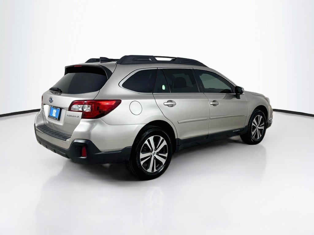 Used 2019 Subaru Outback 2.5i Limited AWD/4WD image 8
