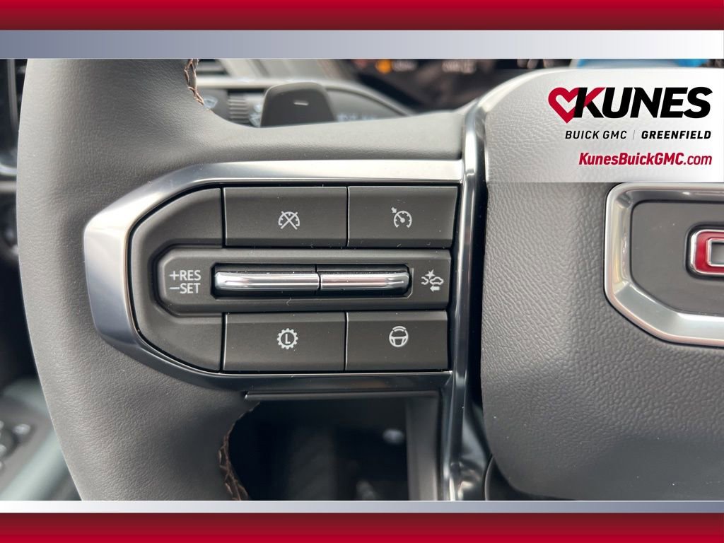 New 2026 GMC Yukon XL AT4 image 22