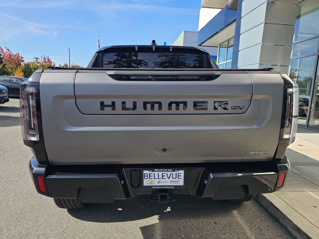 Used 2026 GMC Hummer EV 4x4 Crew Cab w/ Carbon Fiber Edition Package image 6