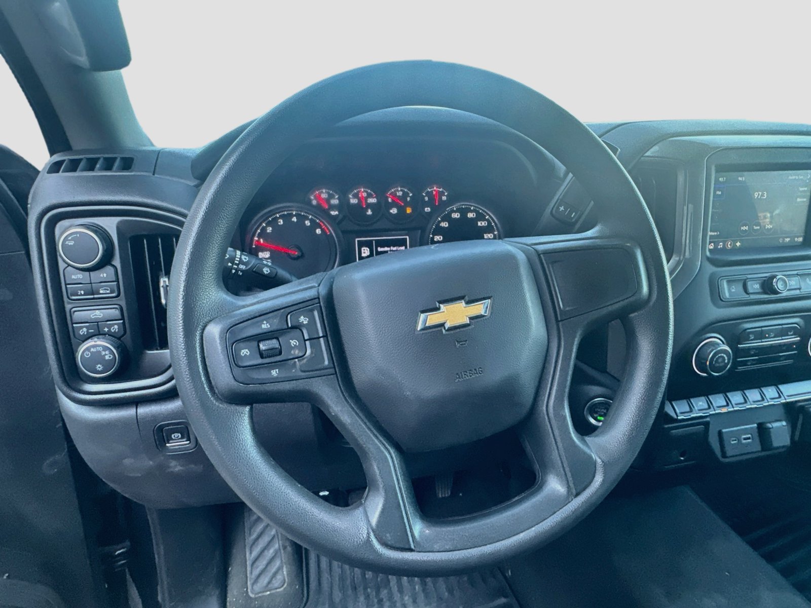 Used 2022 Chevrolet Silverado 1500 Custom AWD/4WD image 11