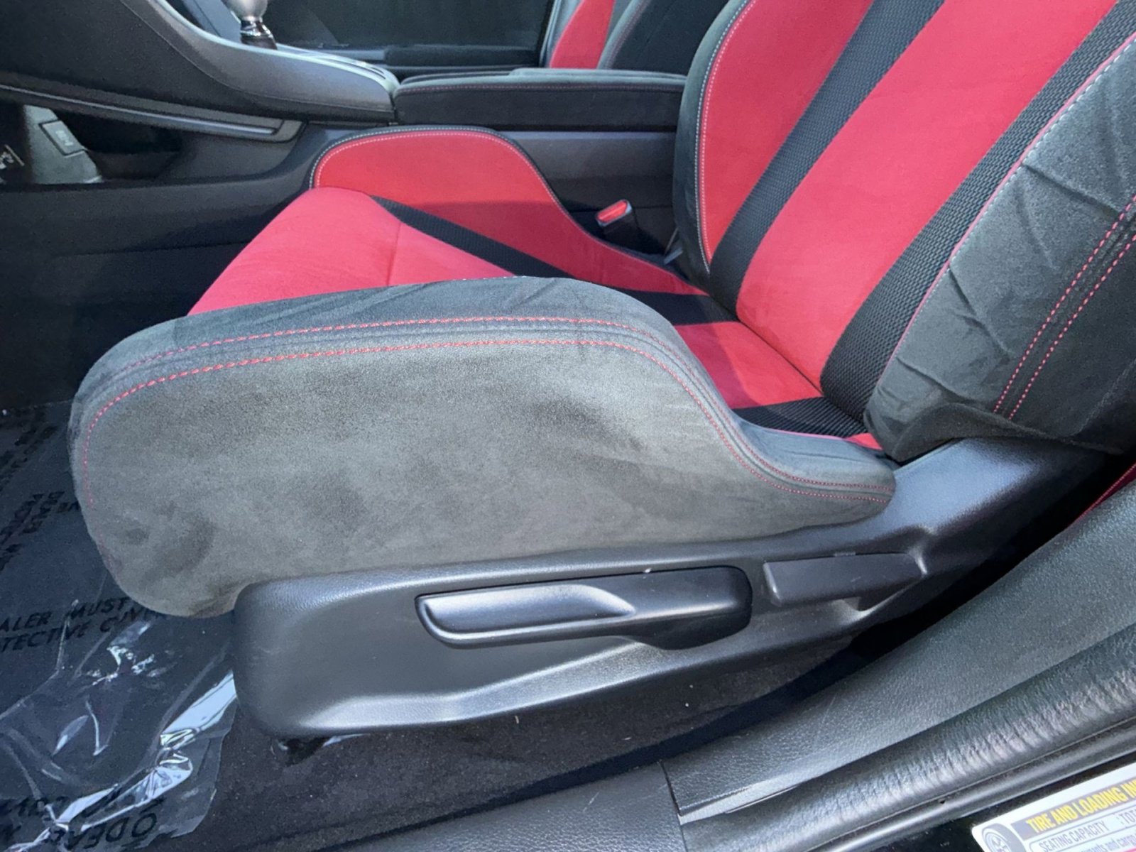 Used 2018 Honda Civic Type R image 14