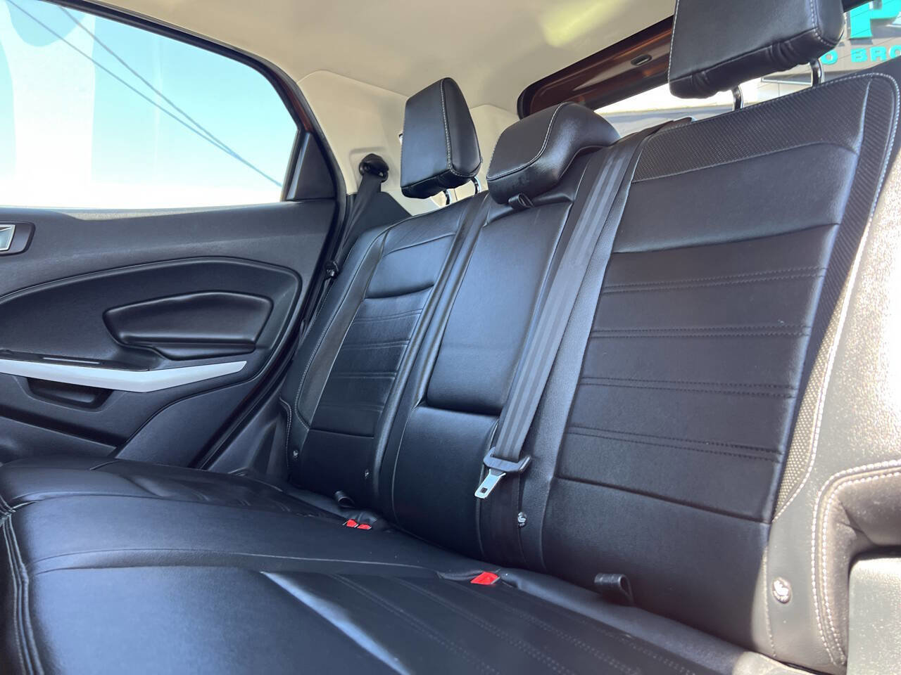 Used 2019 Ford EcoSport Titanium image 28