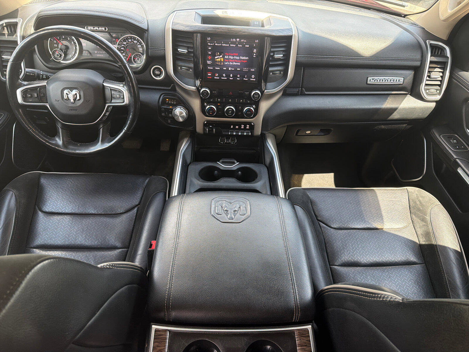 Used 2020 RAM 1500 Laramie AWD/4WD image 18