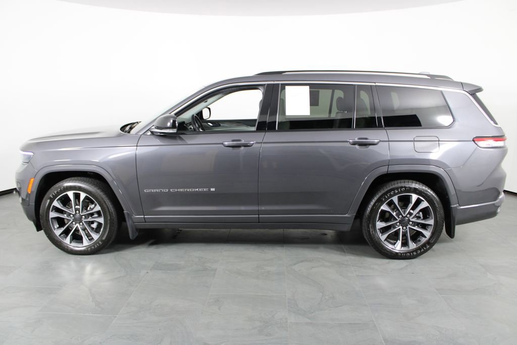 Used 2022 Jeep Grand Cherokee L Overland w/ MOPAR Finishing Package image 11