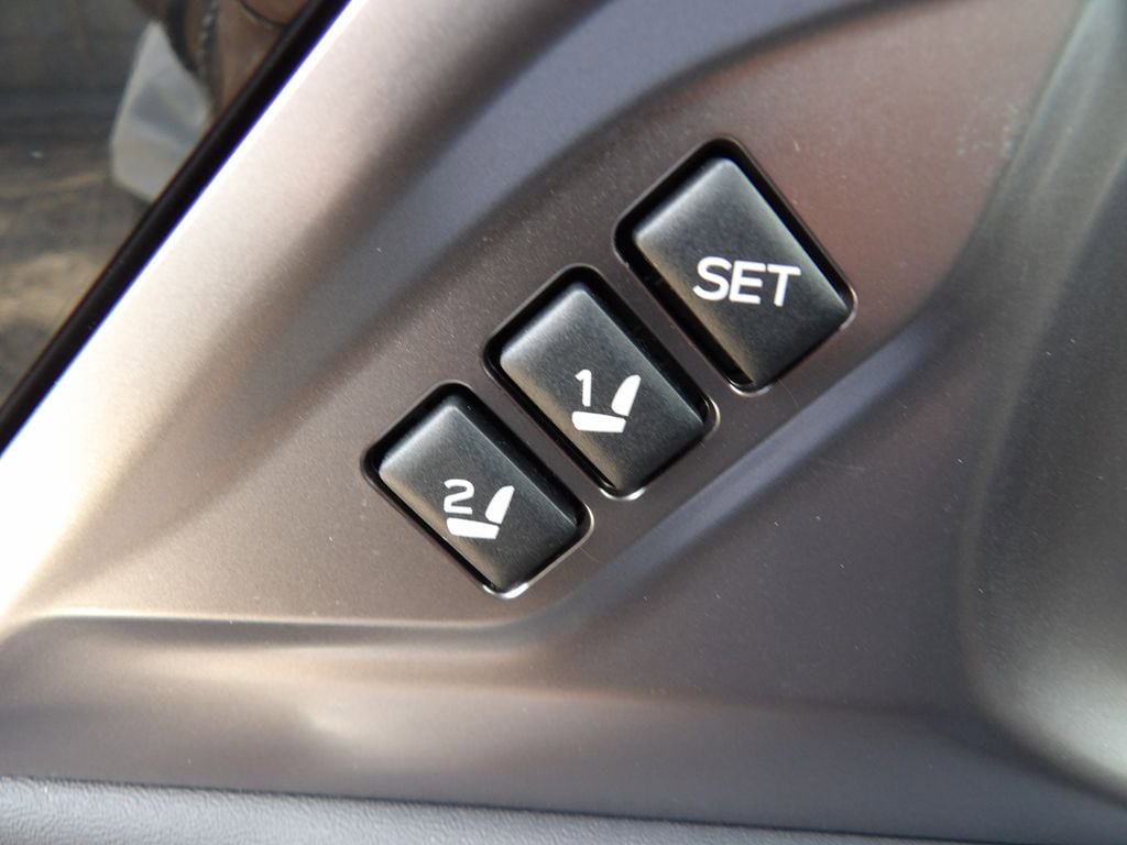 Used 2024 Subaru Outback Limited image 12