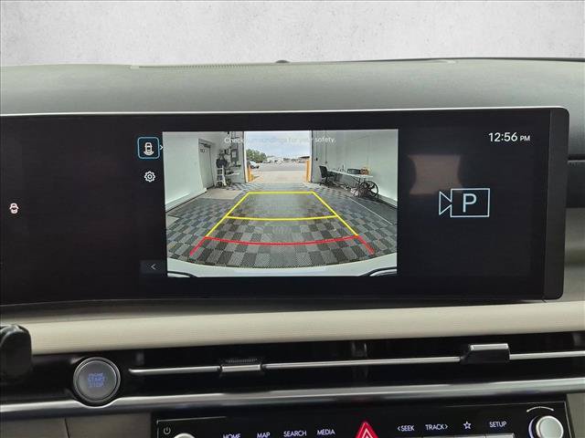 Used 2025 Hyundai Tucson SEL FWD image 14
