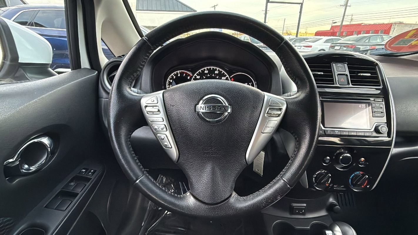 Used 2017 Nissan Versa Note SV image 21