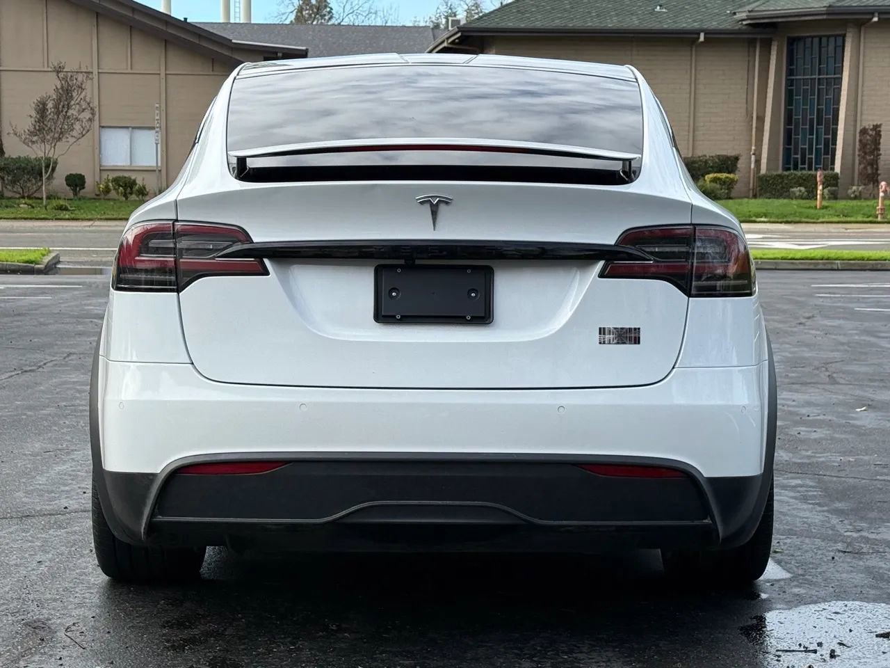 Used 2022 Tesla Model X Plaid image 7