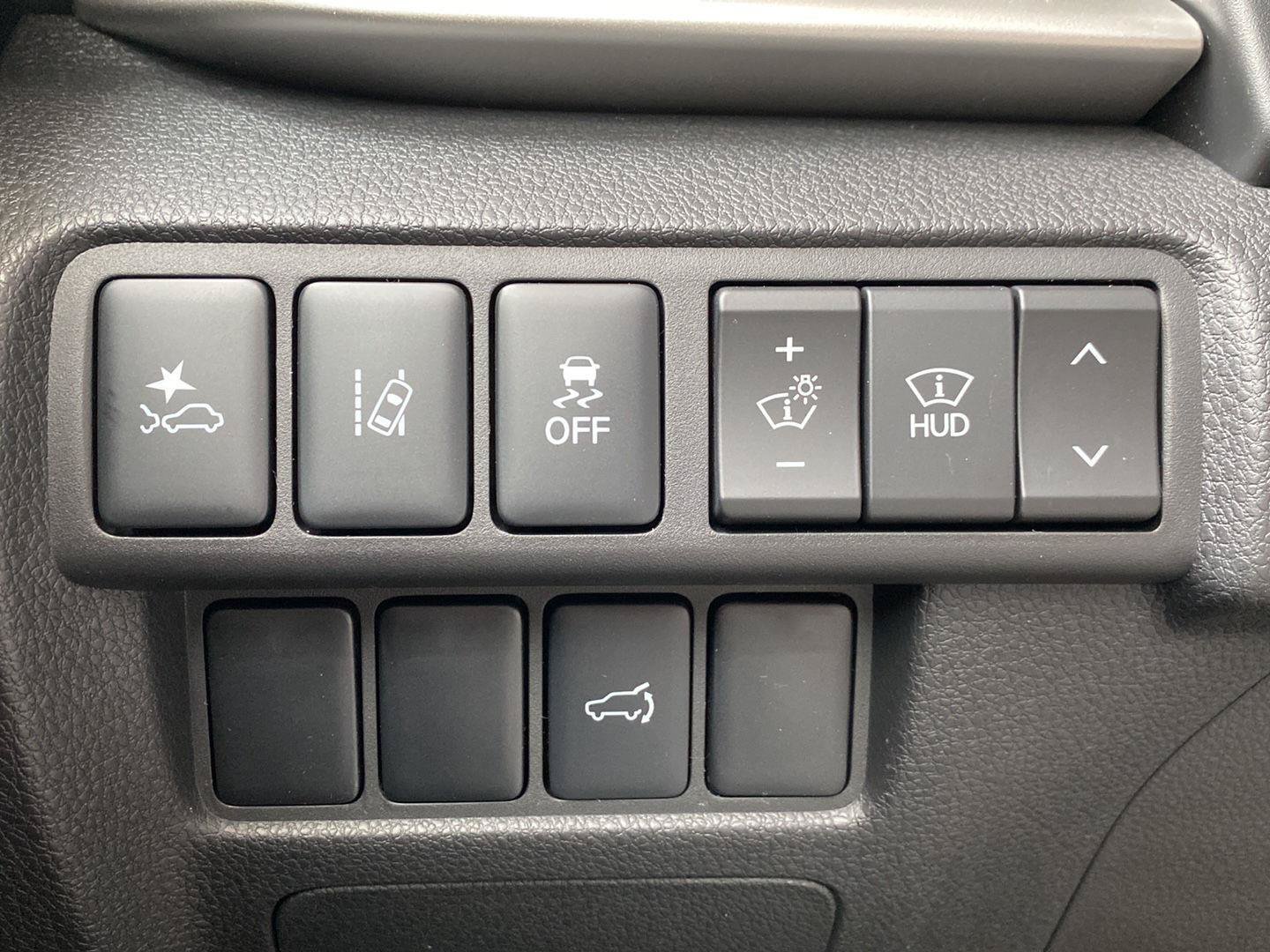 New 2026 Mitsubishi Eclipse Cross SEL AWD/4WD image 31