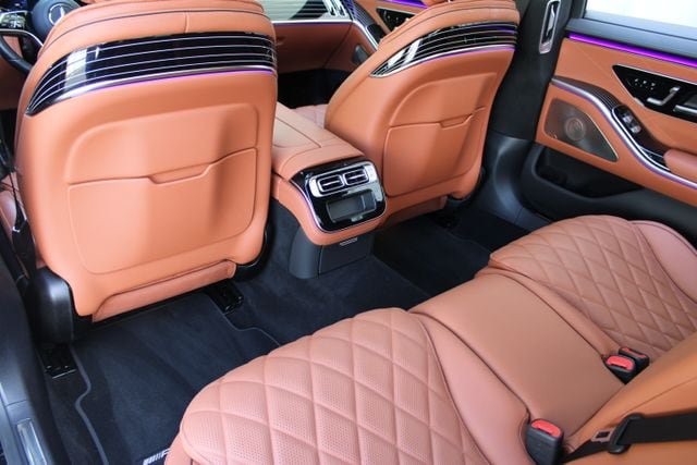 Used 2022 Mercedes-Benz S 580 4MATIC Sedan image 11