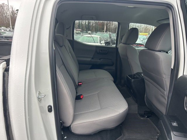 Used 2022 Toyota Tacoma SR image 17