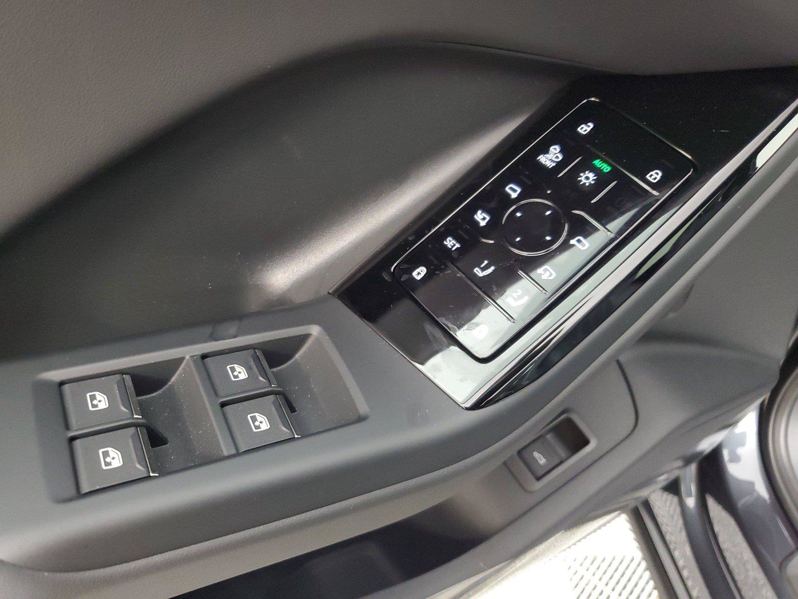 New 2027 Audi Q6 e-tron Premium Plus AWD/4WD image 21