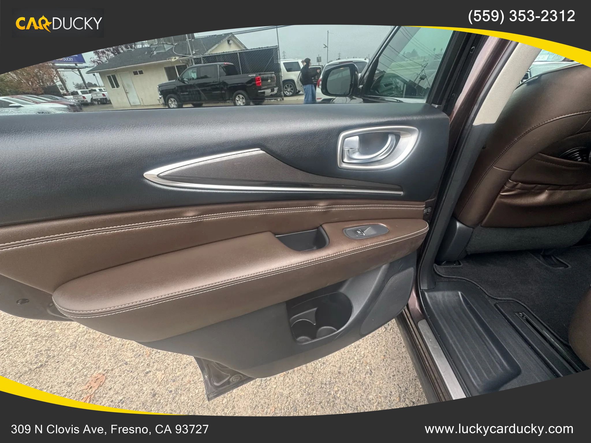 Used 2019 INFINITI QX60 Luxe w/ Essential Package image 21
