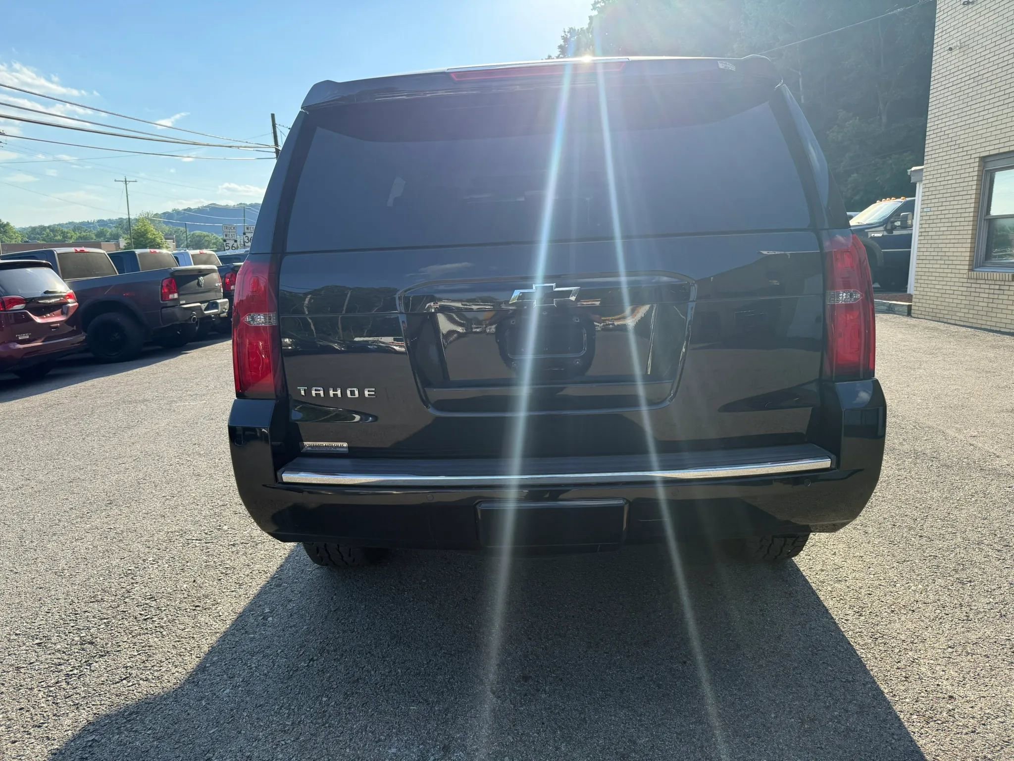Used 2015 Chevrolet Tahoe LTZ AWD/4WD image 8