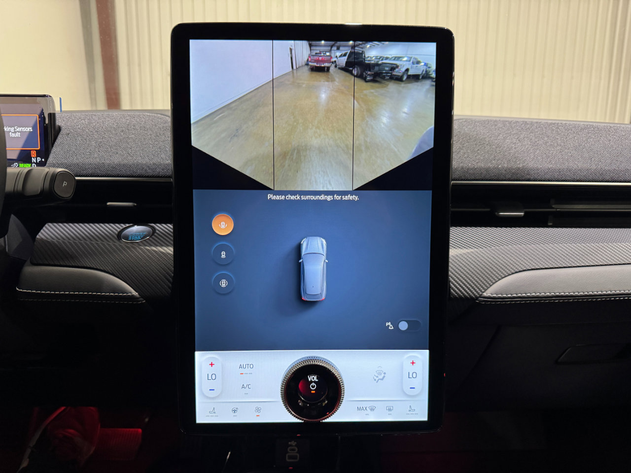 Used 2025 Ford Mustang Mach-E Premium image 36