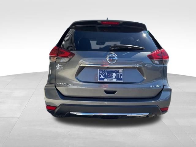 Used 2018 Nissan Rogue SL image 11