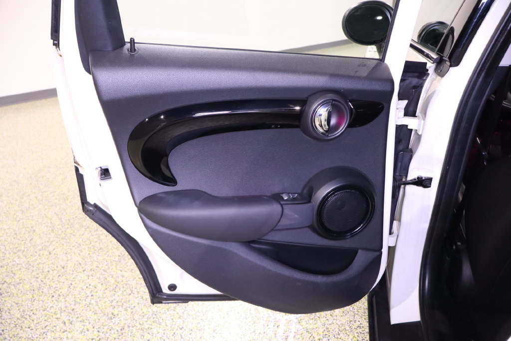Used 2020 MINI Cooper S w/ Storage Package FWD image 32