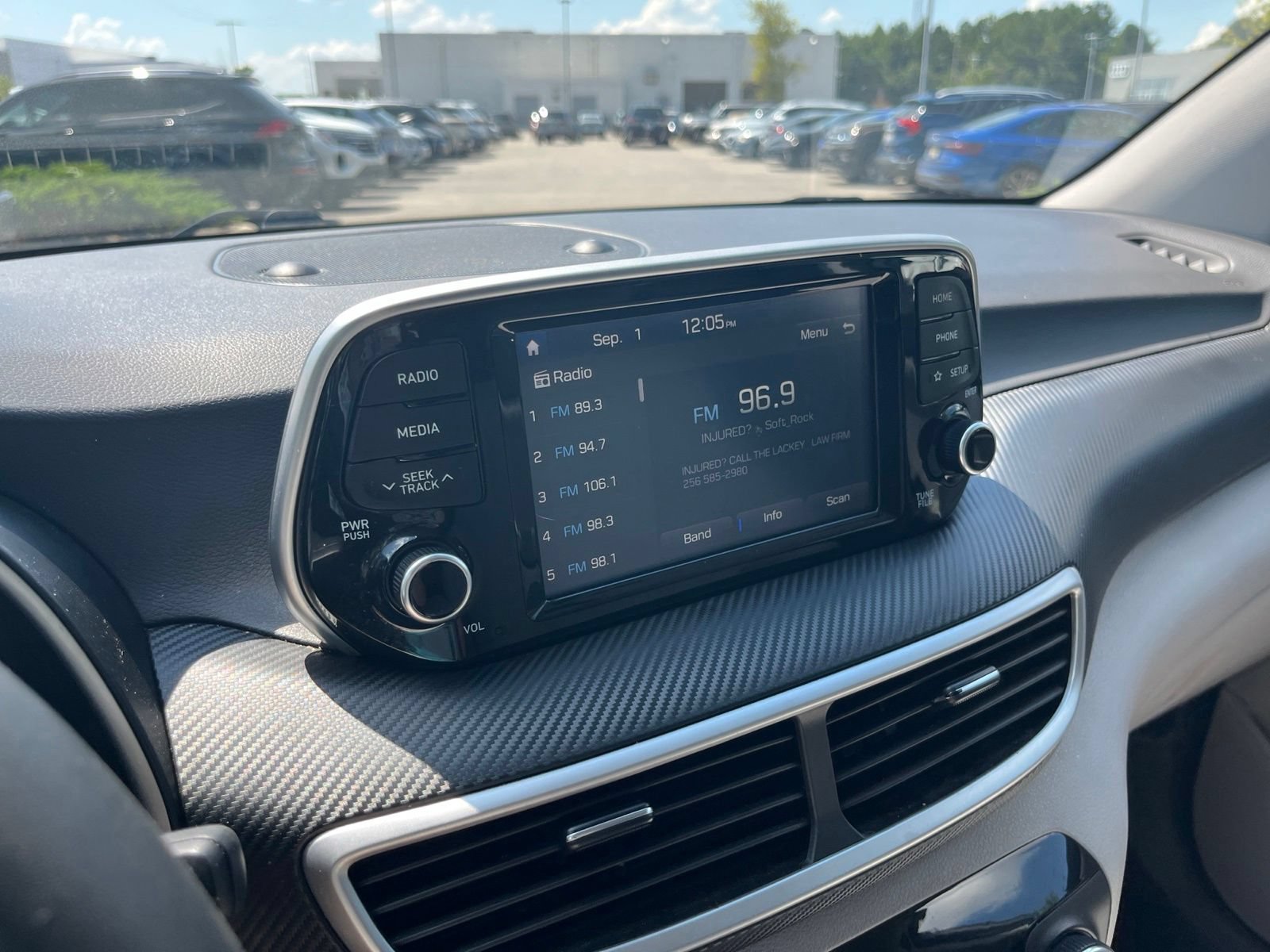 Used 2020 Hyundai Tucson SE FWD image 24