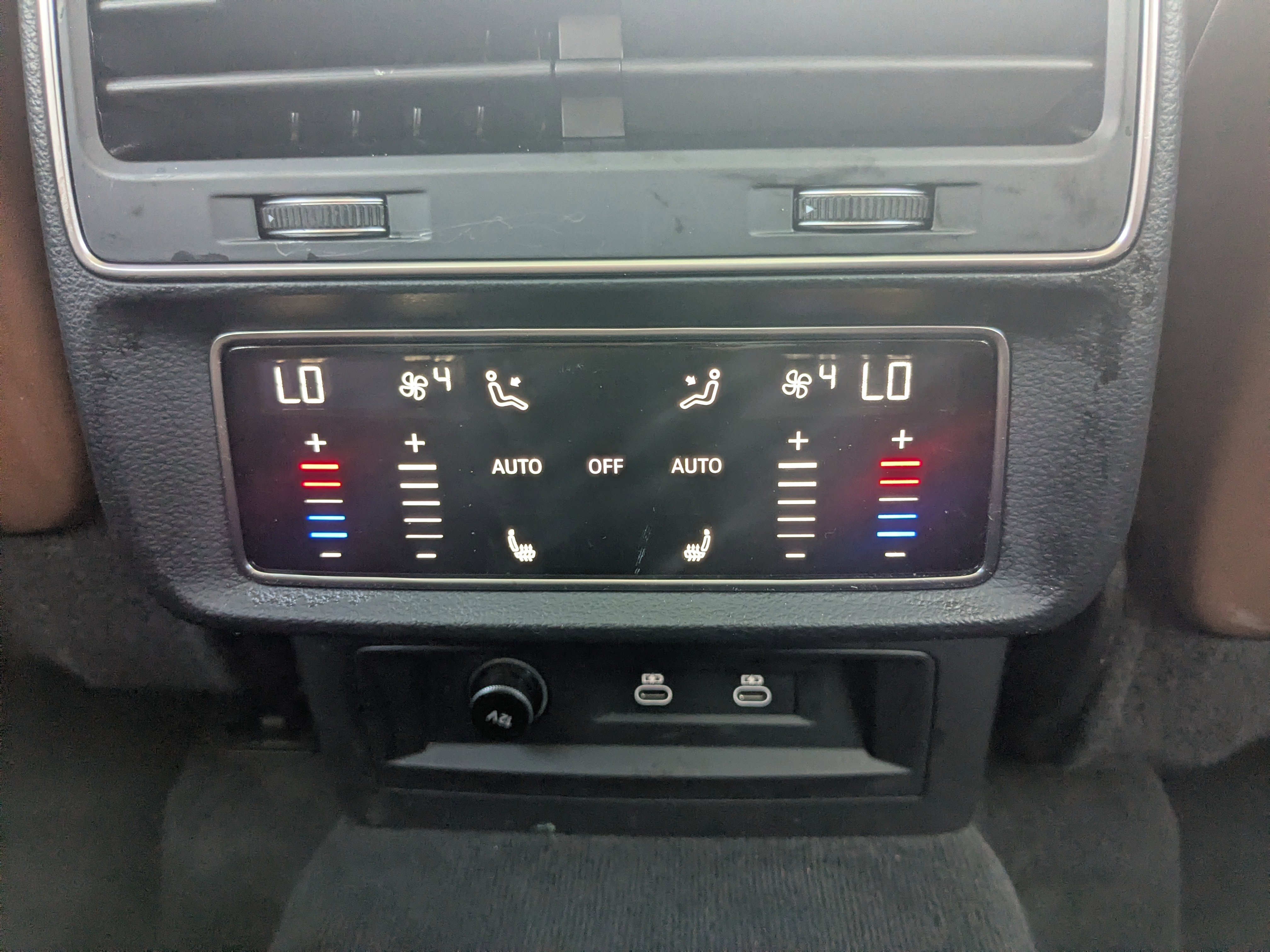Used 2022 Audi Q7 Premium Plus image 22