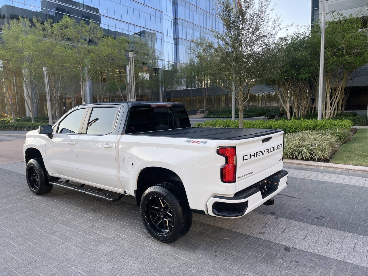 Used 2019 Chevrolet Silverado 1500 RST w/ All-Star Edition AWD/4WD image 18