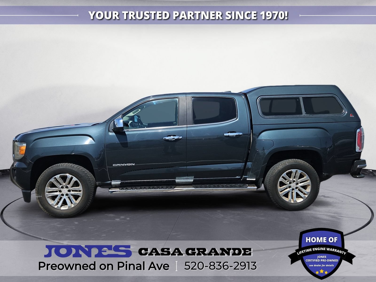 Used 2017 GMC Canyon SLT w/ Driver Alert Package RWD image 3